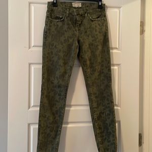 NWOT!! Current/Elliott stiletto jeans